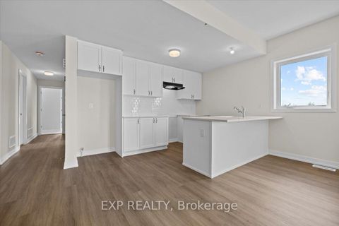 Photo 8 at 614 Tobiano Private, Stittsville (South), Stittsville