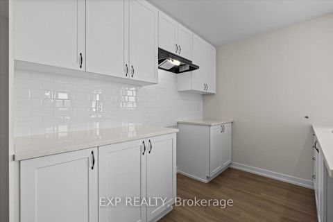 Photo 10 at 614 Tobiano Private, Stittsville (South), Stittsville