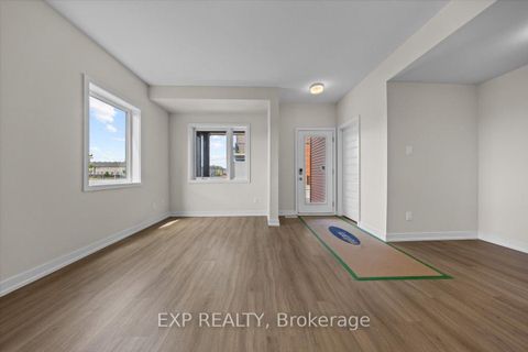 Photo 13 at 614 Tobiano Private, Stittsville (South), Stittsville