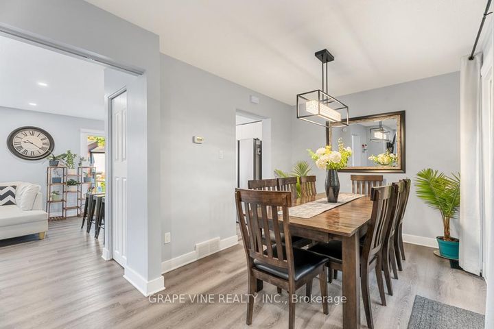 Photo 13 at 58 - 280 Mcclellan Road, Nepean (Arlington Woods), Ottawa