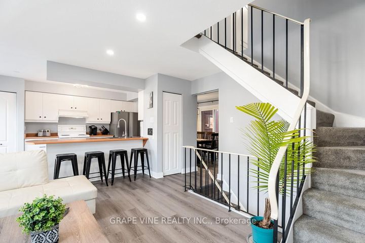 Photo 22 at 58 - 280 Mcclellan Road, Nepean (Arlington Woods), Ottawa