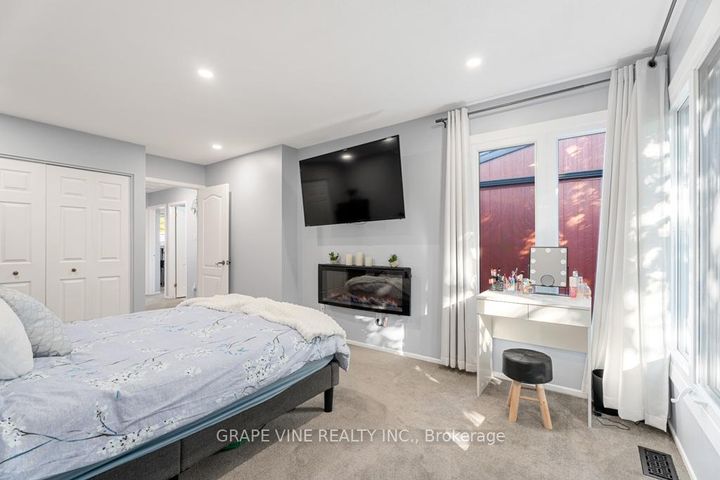 Photo 25 at 58 - 280 Mcclellan Road, Nepean (Arlington Woods), Ottawa