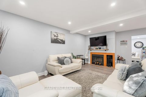 Photo 17 at 58 - 280 Mcclellan Road, Nepean (Arlington Woods), Ottawa