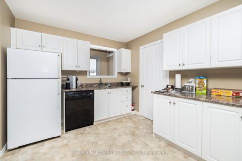 Photo 20 at 1796 Dumas Street, Chateauneuf, Orleans