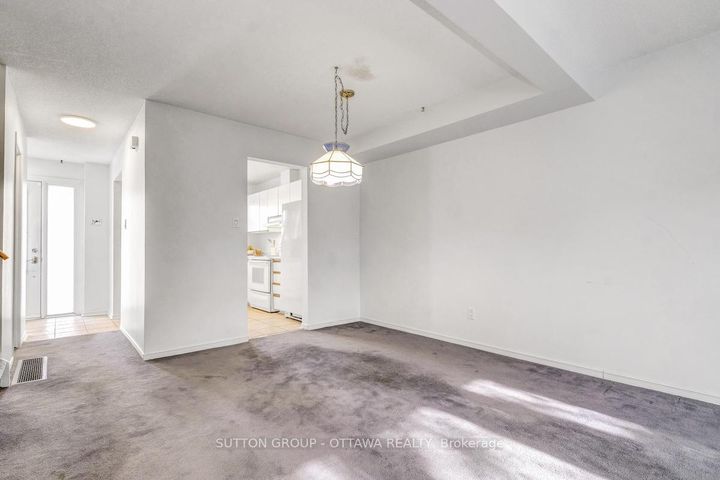 Photo 10 at 54 - 920 Dynes Road, Nepean (Carleton Square), Ottawa
