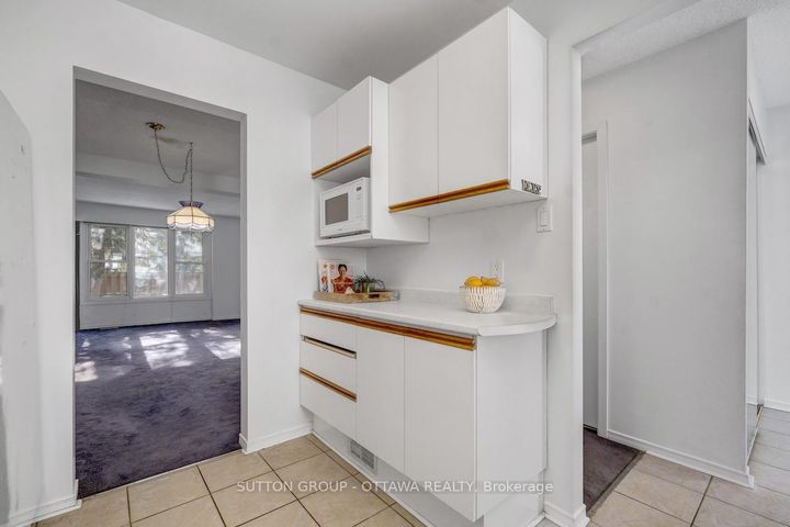 Photo 13 at 54 - 920 Dynes Road, Nepean (Carleton Square), Ottawa