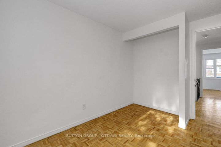 Photo 22 at 54 - 920 Dynes Road, Nepean (Carleton Square), Ottawa