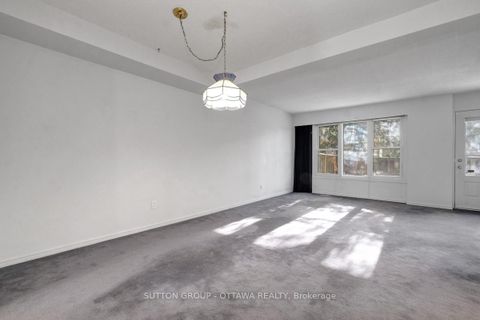 Photo 6 at 54 - 920 Dynes Road, Nepean (Carleton Square), Ottawa