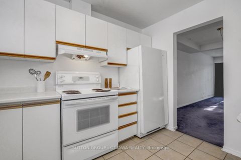 Photo 14 at 54 - 920 Dynes Road, Nepean (Carleton Square), Ottawa