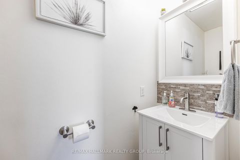 Photo 15 at 2337 Harlem Road, Rideau Lakes (Bastard) Twp, Rideau Lakes