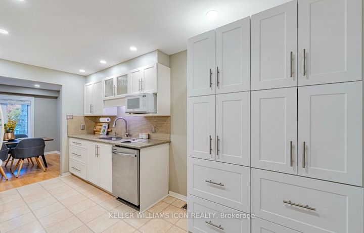 Photo 18 at 83 Wrenwood Crescent, Nepean (Centrepointe), Ottawa