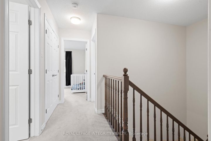 Photo 14 at 504 Flagstaff Drive, Nepean (Half Moon Bay), Ottawa