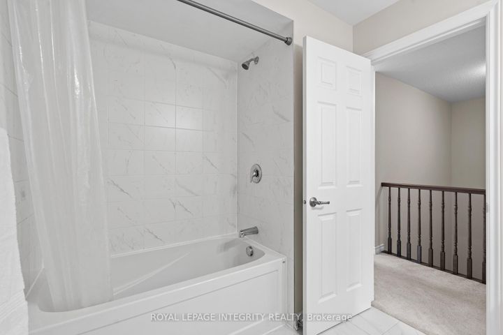 Photo 20 at 504 Flagstaff Drive, Nepean (Half Moon Bay), Ottawa