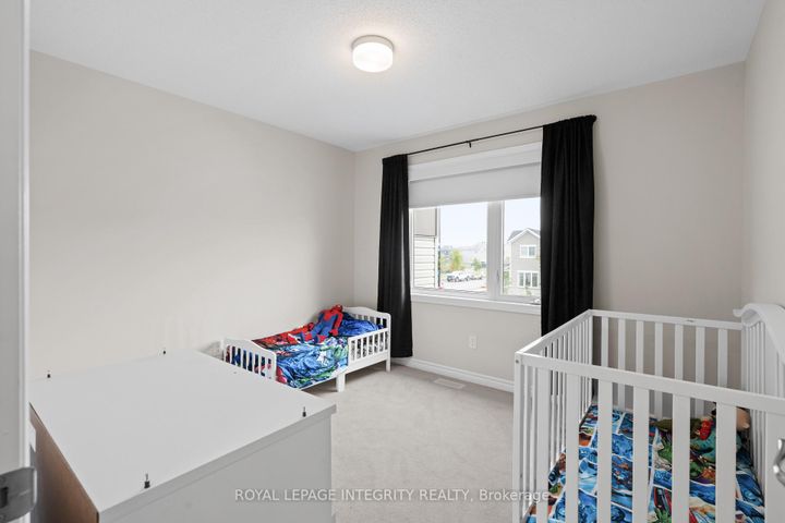 Photo 21 at 504 Flagstaff Drive, Nepean (Half Moon Bay), Ottawa