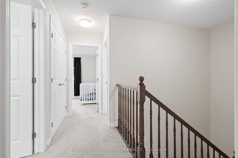 Photo 14 at 504 Flagstaff Drive, Nepean (Half Moon Bay), Ottawa