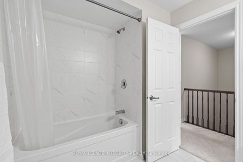 Photo 20 at 504 Flagstaff Drive, Nepean (Half Moon Bay), Ottawa