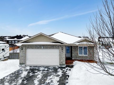 Photo 26 at 22 Code Crescent, SMITHS FALLS, Smiths Falls