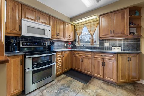 Photo 10 at 39 Condie Street, SMITHS FALLS, Smiths Falls