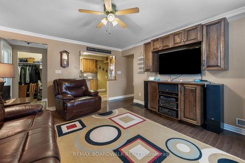 Photo 11 at 39 Condie Street, SMITHS FALLS, Smiths Falls