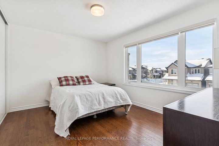 Photo 23 at 845 Snap Hook Crescent, Nepean (Half Moon Bay), Ottawa