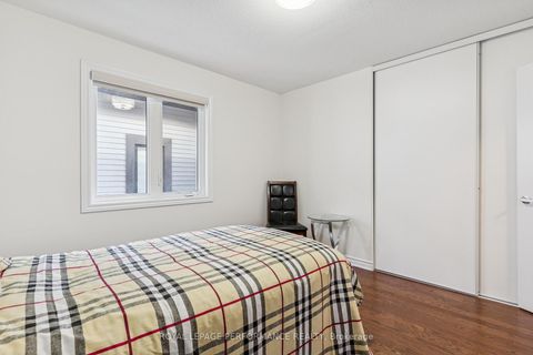 Photo 28 at 845 Snap Hook Crescent, Nepean (Half Moon Bay), Ottawa