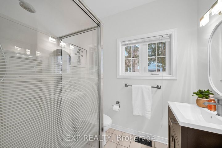 Photo 16 at 14 Sandcliffe Terrace, Nepean (Centrepointe), Ottawa