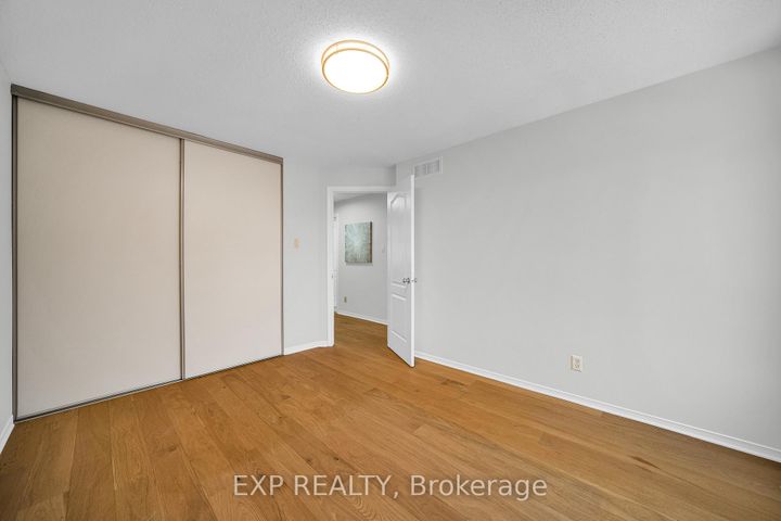 Photo 29 at 14 Sandcliffe Terrace, Nepean (Centrepointe), Ottawa