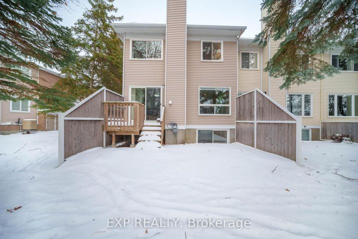 Photo 36 at 14 Sandcliffe Terrace, Nepean (Centrepointe), Ottawa