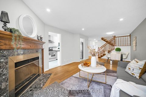 Photo 5 at 14 Sandcliffe Terrace, Nepean (Centrepointe), Ottawa