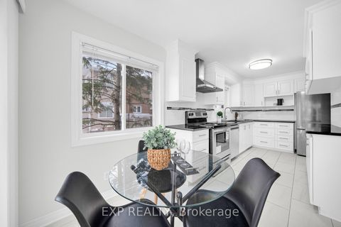 Photo 12 at 14 Sandcliffe Terrace, Nepean (Centrepointe), Ottawa
