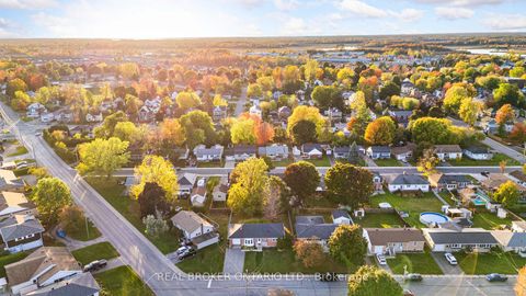 Photo 3 at 12 Florence Street, SMITHS FALLS, Smiths Falls