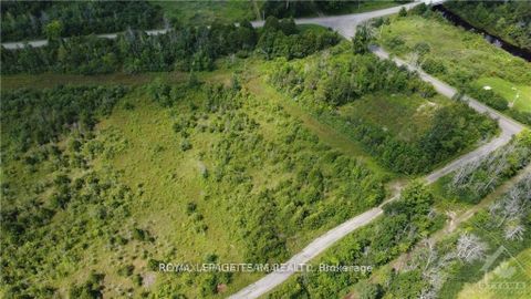 Photo 3 at CON7LT2 Buker Road, Merrickville/Wolford Twp, Merrickville