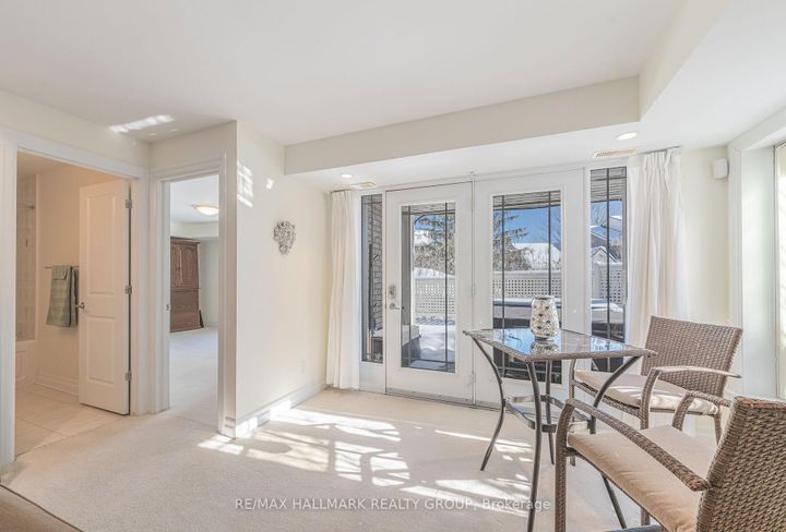 Photo 29 at 8 Waterford Way, Nepean (Pineglen/Country Place), Ottawa