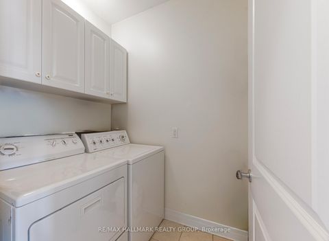 Photo 17 at 8 Waterford Way, Nepean (Pineglen/Country Place), Ottawa