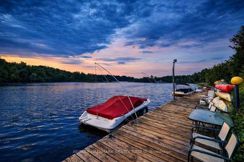 Photo 34 at 8 Waterford Way, Nepean (Pineglen/Country Place), Ottawa