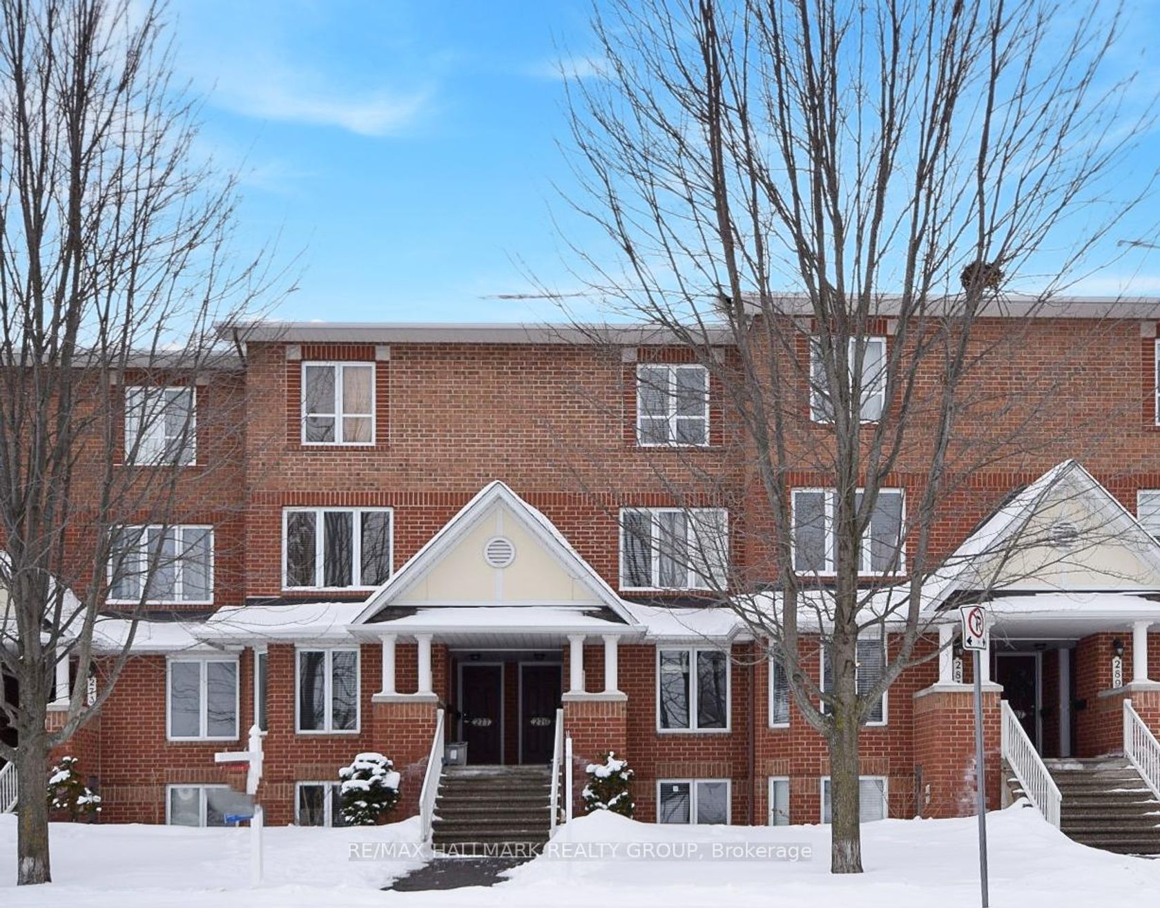 281 Aquaview Drive, Avalon East, Orleans 2