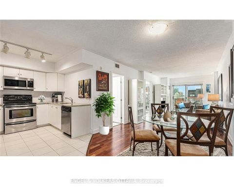 Photo 4 at 1112 - 138 Somerset Street W, Ottawa Centre/Golden Triangle, Ottawa Centre