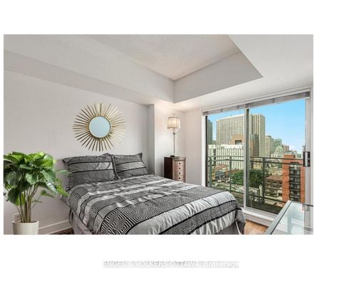 Photo 6 at 1112 - 138 Somerset Street W, Ottawa Centre/Golden Triangle, Ottawa Centre