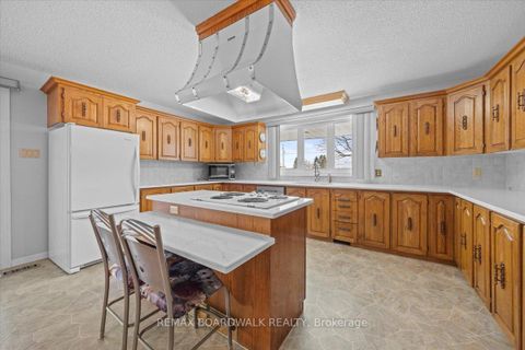 Photo 7 at 4547 Carlsbad Lane, Sarsfield/Bearbrook, Orleans