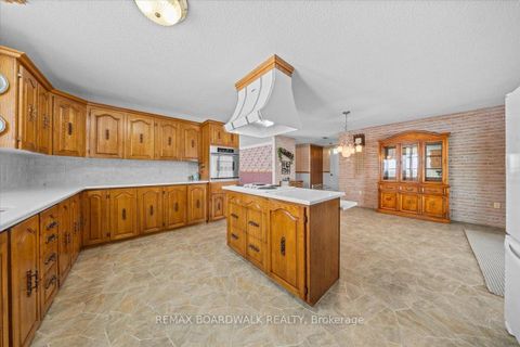 Photo 9 at 4547 Carlsbad Lane, Sarsfield/Bearbrook, Orleans