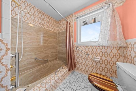 Photo 17 at 4547 Carlsbad Lane, Sarsfield/Bearbrook, Orleans