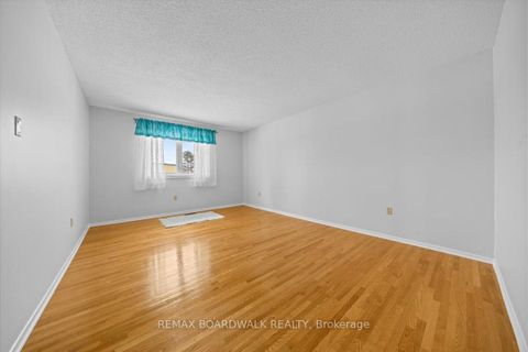 Photo 19 at 4547 Carlsbad Lane, Sarsfield/Bearbrook, Orleans