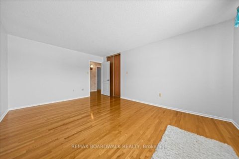 Photo 20 at 4547 Carlsbad Lane, Sarsfield/Bearbrook, Orleans