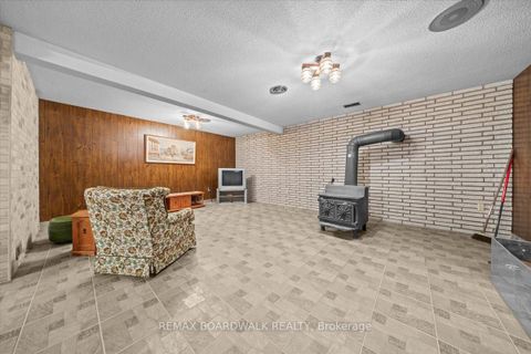 Photo 31 at 4547 Carlsbad Lane, Sarsfield/Bearbrook, Orleans