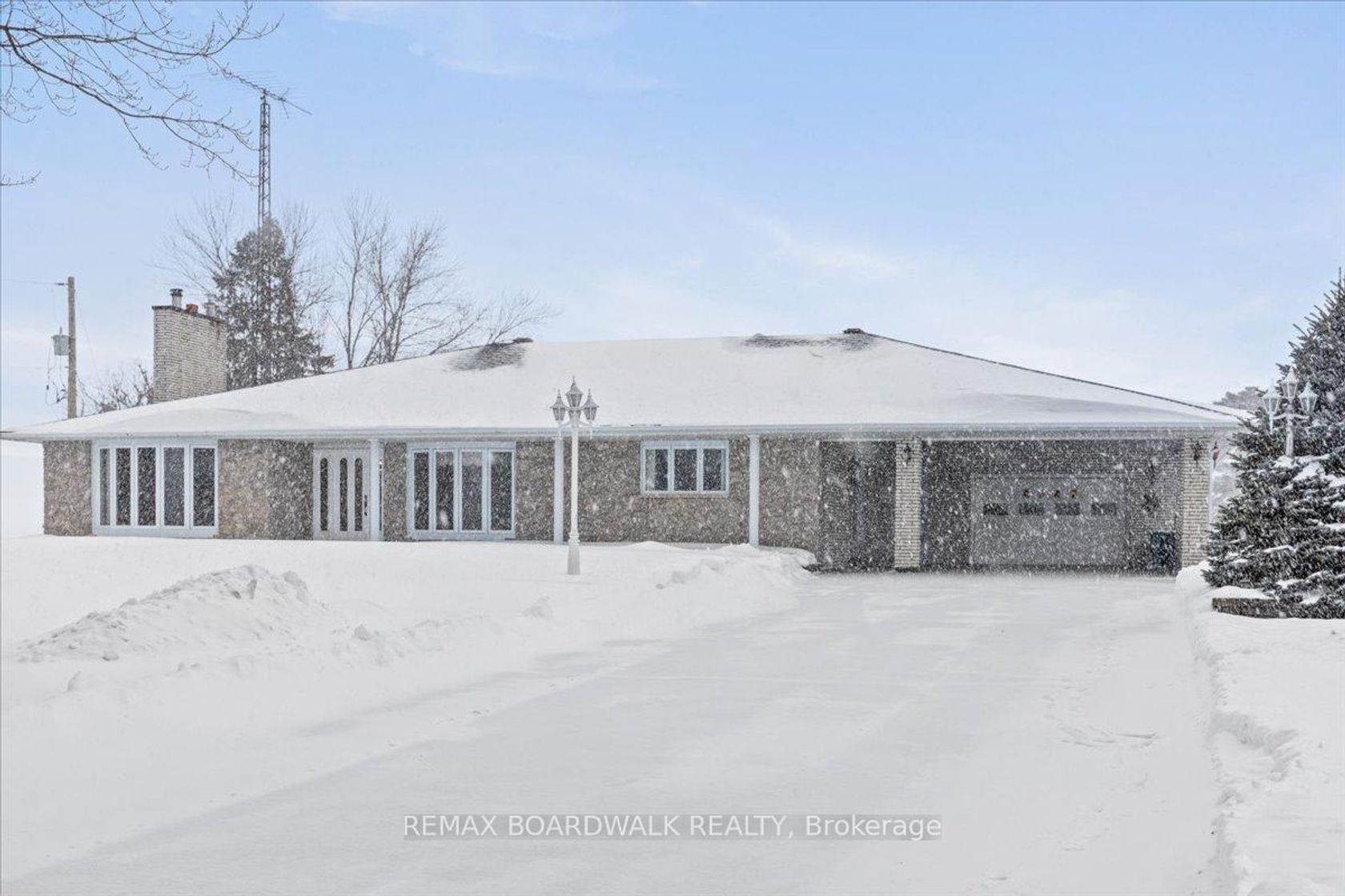 4547 Carlsbad Lane, Sarsfield/Bearbrook, Orleans 2