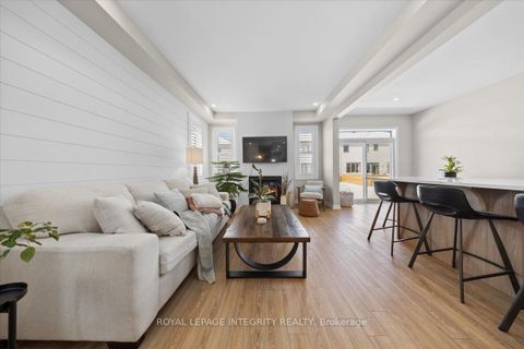 Photo 7 at 355 Crossway Terrace, Stittsville (North), Stittsville