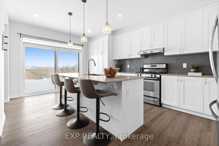 Photo 12 at 618 Perseus Avenue, Nepean (Half Moon Bay), Ottawa