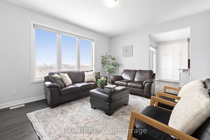 Photo 19 at 618 Perseus Avenue, Nepean (Half Moon Bay), Ottawa