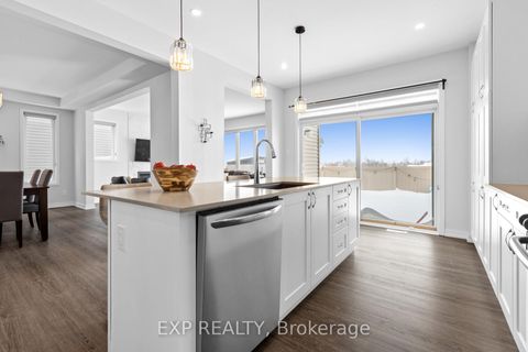 Photo 11 at 618 Perseus Avenue, Nepean (Half Moon Bay), Ottawa