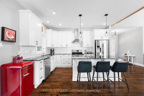 Photo 8 at 310 Calling Loon Lane, Lanark Highlands (Darling) Twp, Lanark Highlands